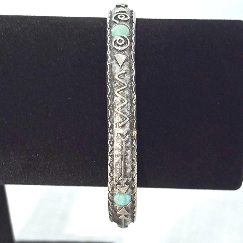 Vintage Southwestern Silver Tone Stamped Bangle Bracelet Turquoise Accents Arrow